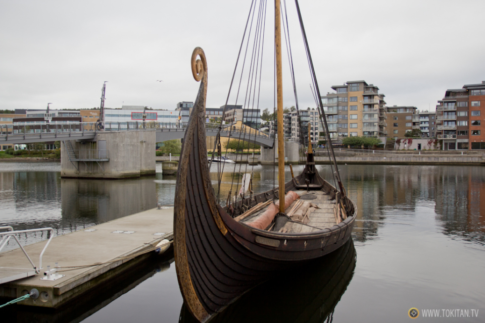 ruta vikinga noruega oslo museo barco vikingo historia drakkar saga oseberg reproduccion barco tonsberg vestfolfd 1 960x640 c