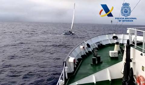 Interceptado un velero cargado con unos 800 kilos de cocaína en aguas internacionales cercanas a las Islas Azores
